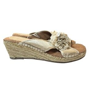 LifeStride Reef Gold Espadrille Wedge Sandals Womens 9M Floral Accents